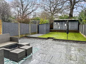 Photo 8- click for photo gallery